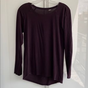 Lululemon long sleeves too size 6